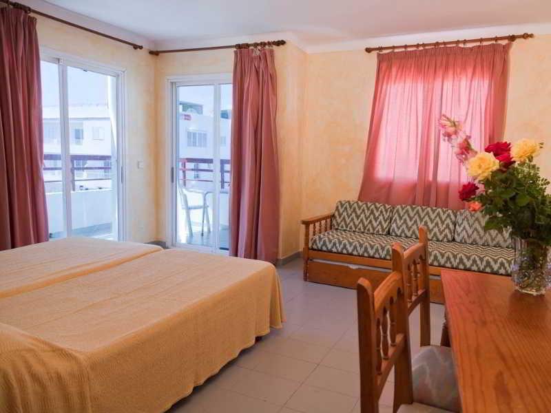 Sol Bay Aparthotel Ibiza Town