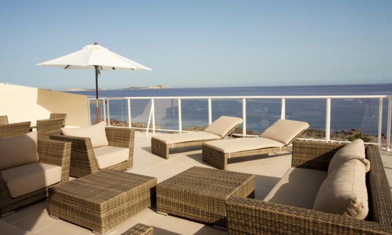Salia Aparthotel