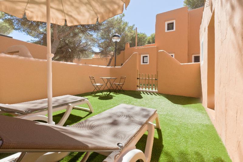Hotel Fergus Style Punta Arabi