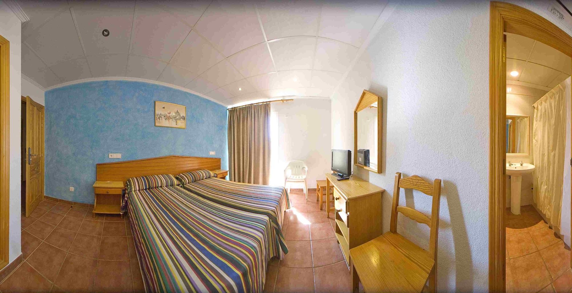 Hotel Adelino San Antonio (Ibiza)