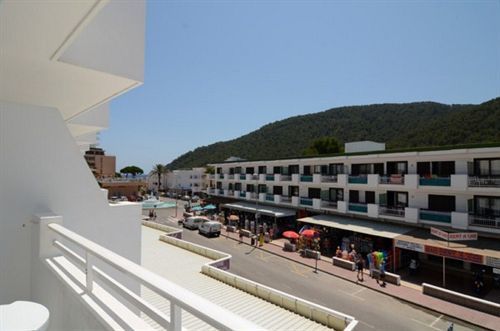 Typic Oasis Sa Tanca Cala Llonga (Ibiza)