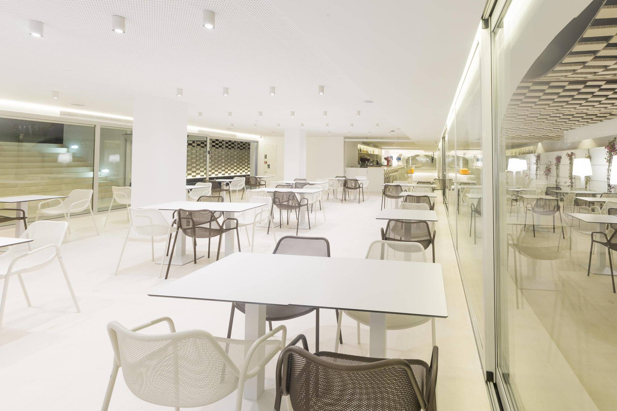 Ebano & (adults Only) Aparthotel