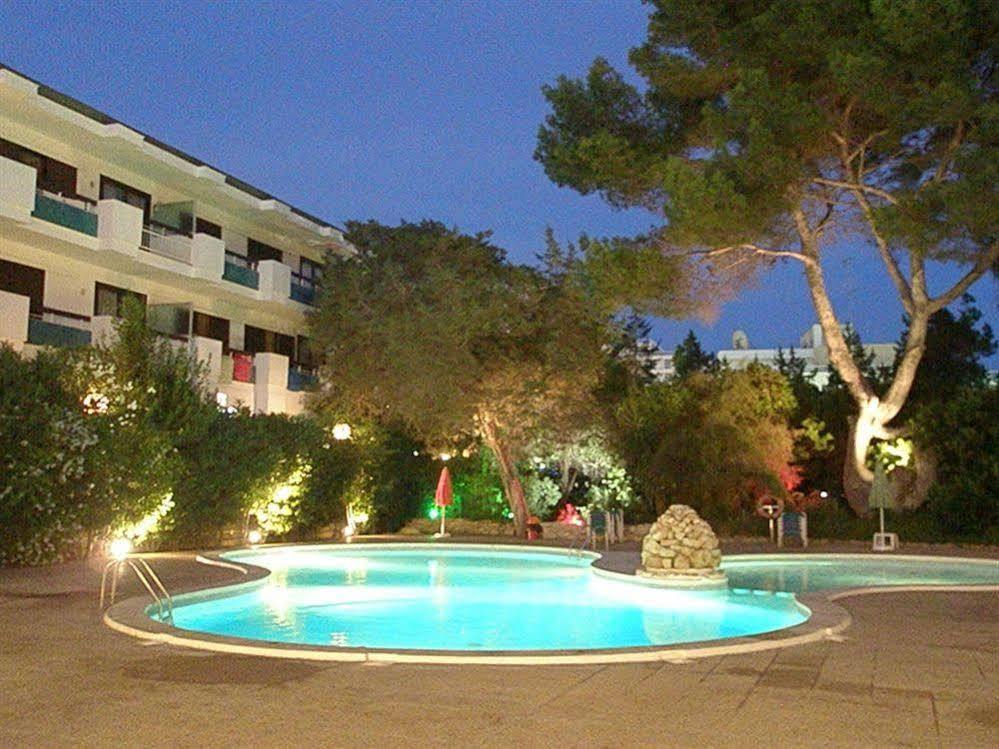 Cala Llonga Playa *