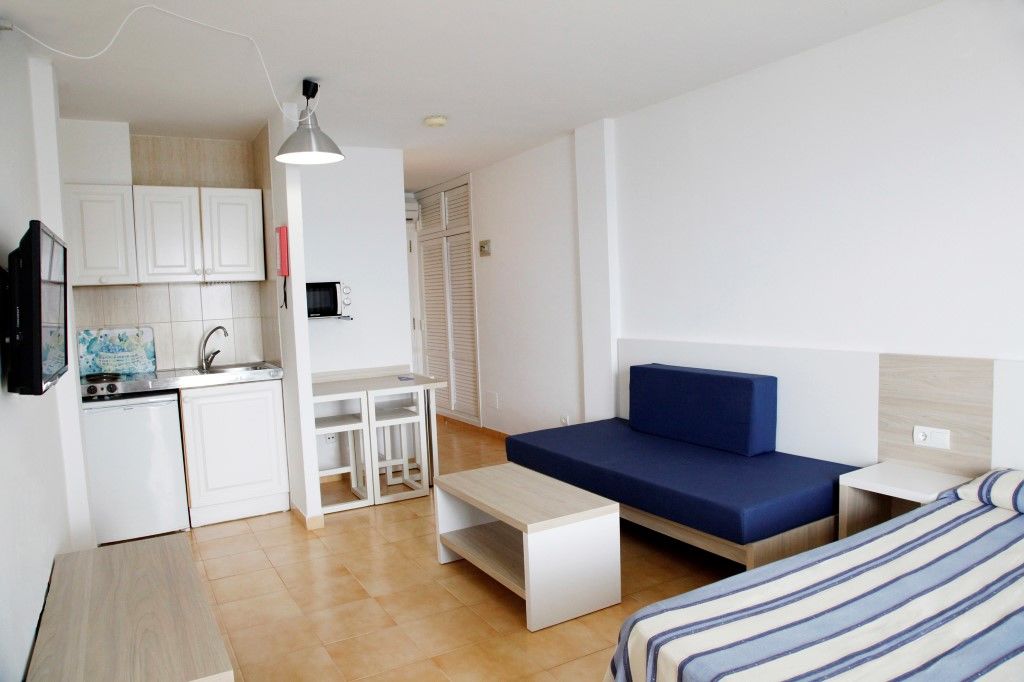 Apartment Wi-ki-woo *