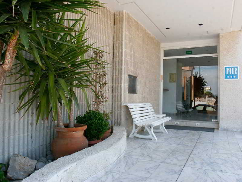 Molins Park Hotel