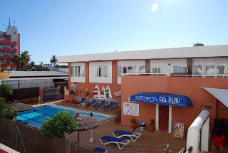 Cel Blau Apartment *