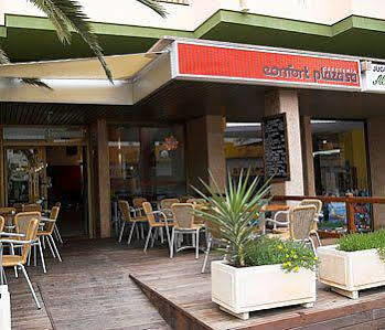 Confort Plaza Hotel *