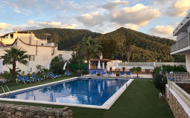 Cana Sofia * Cala Llonga (Ibiza)