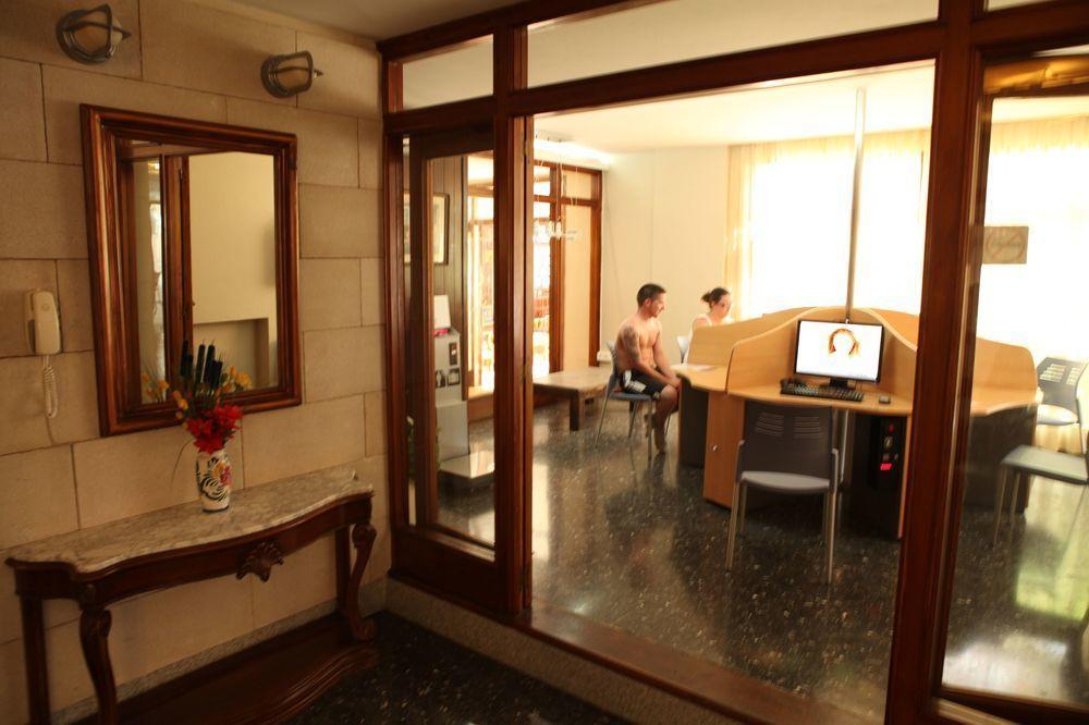 Aparthotel Fleming 50 - Adults Only 3*