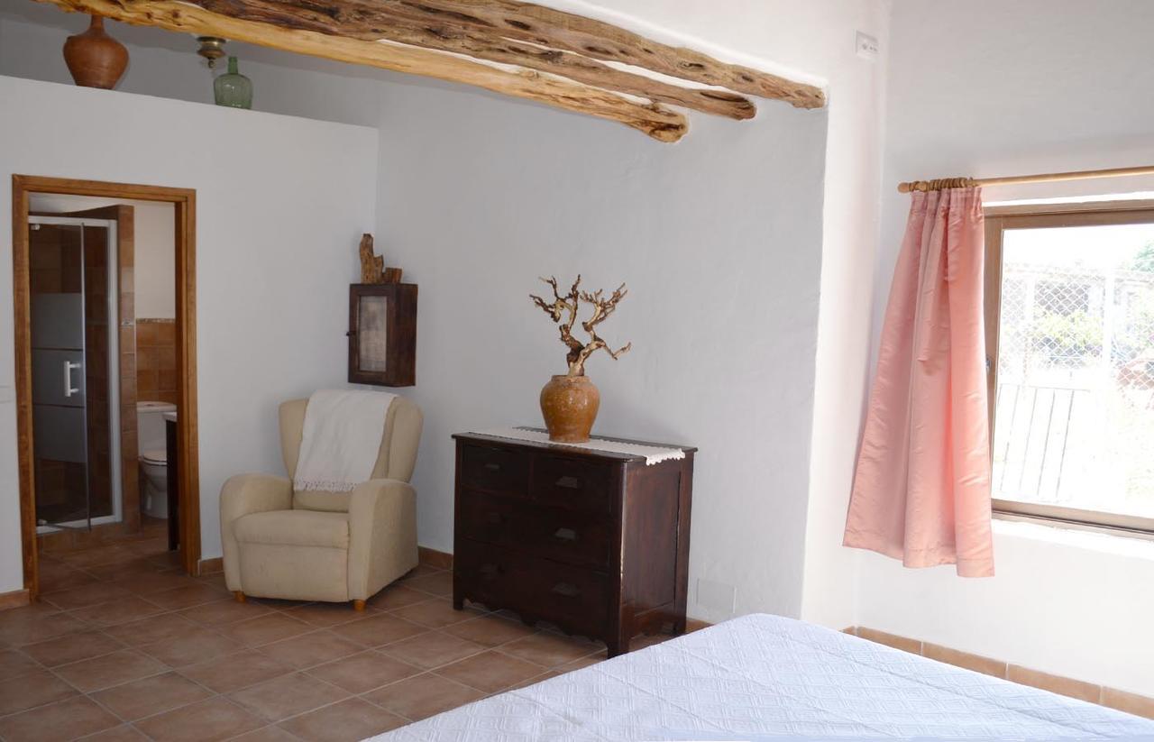 Pere Villa *