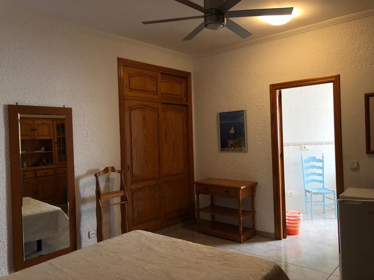 Casa De Huespedes El Almendro Guest house