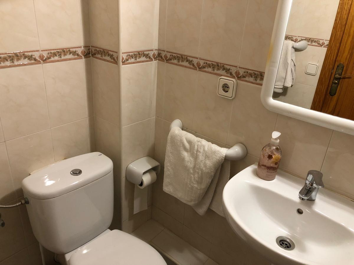 Casa De Huespedes El Almendro 4*