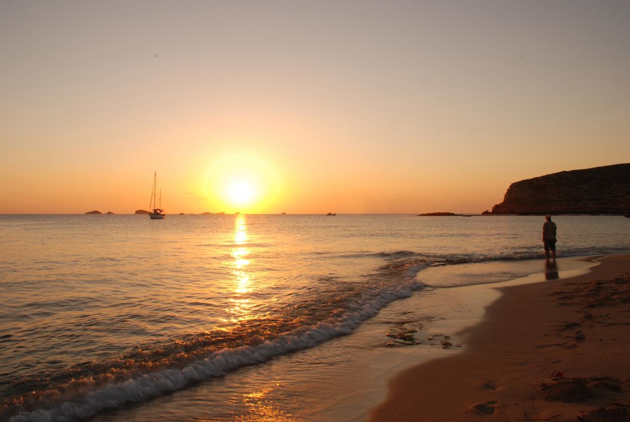 Alba * San Antonio (Ibiza)