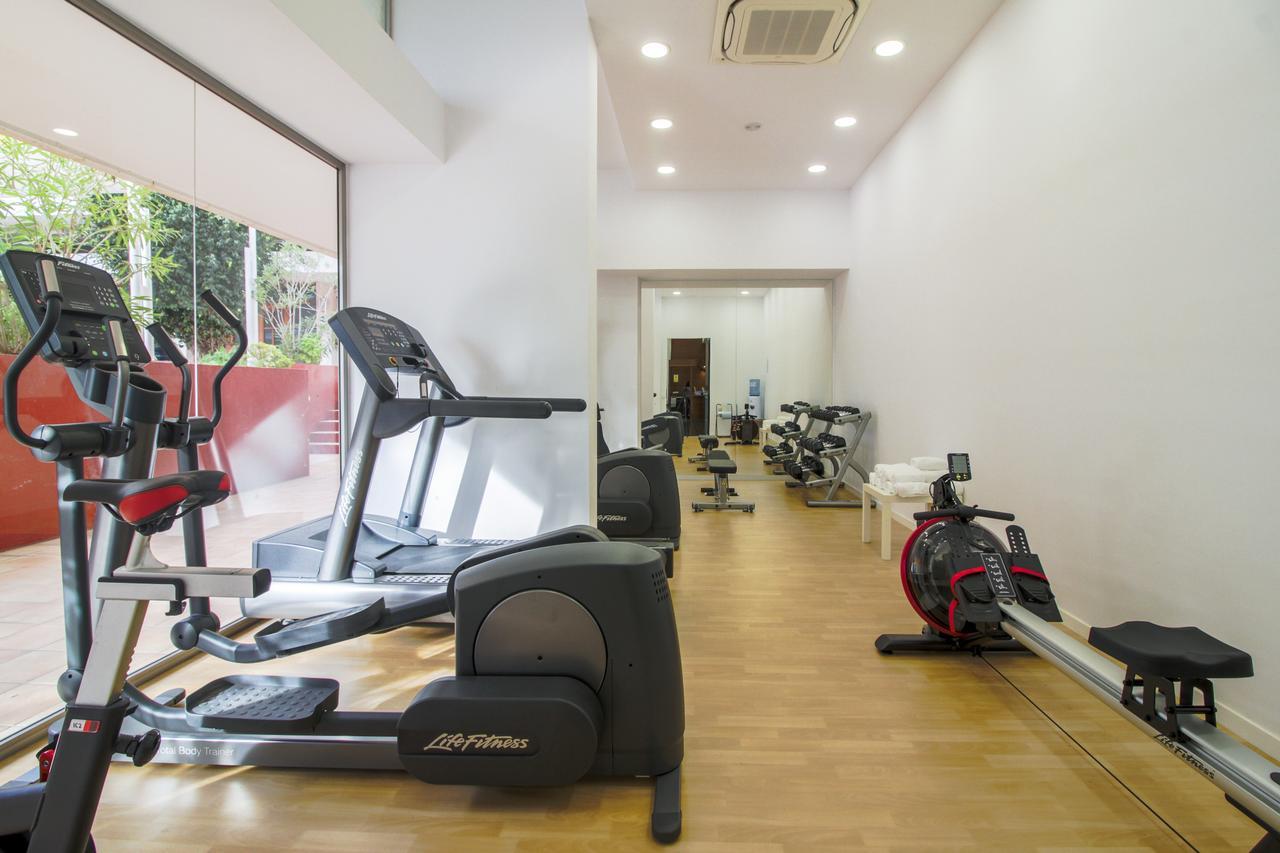 Llobet Aparthotel 3*