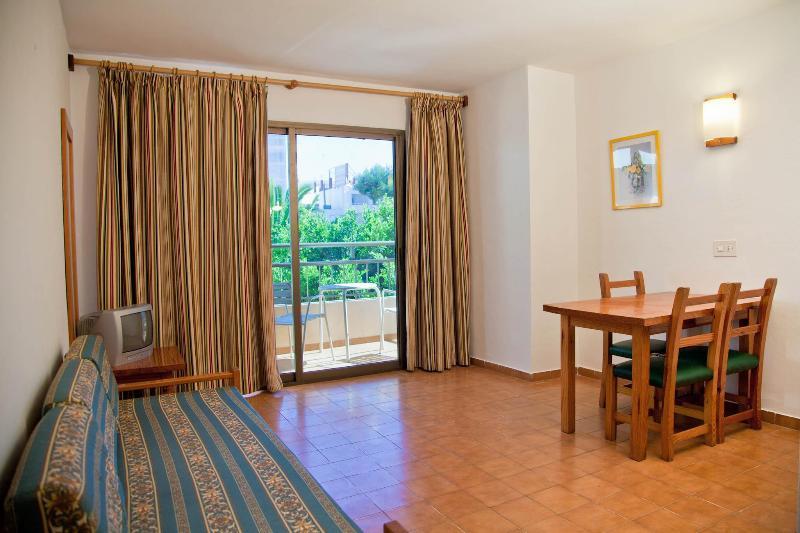 Confort Plaza Hotel San Antonio (Ibiza)