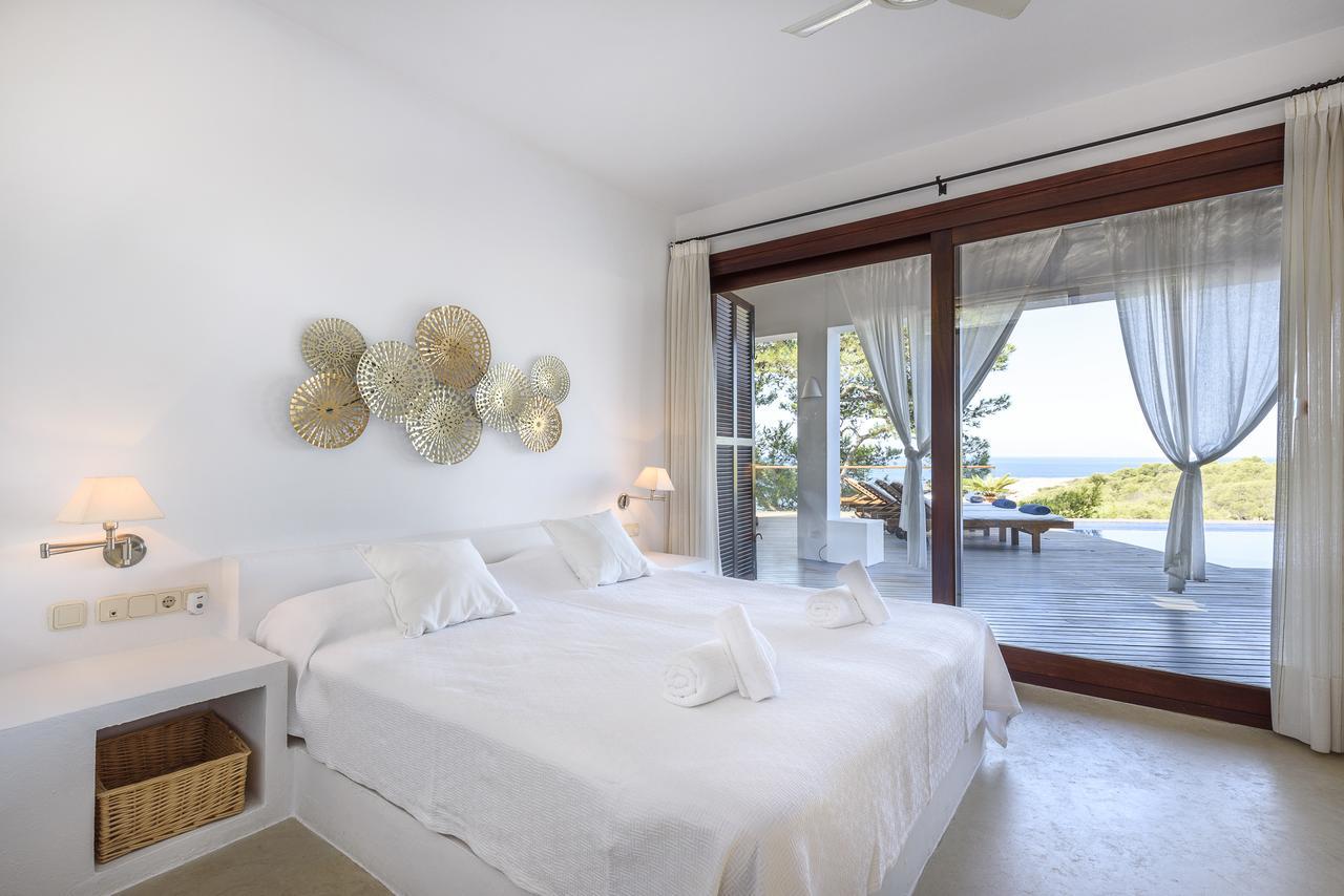 Azul Villa Cala Tarida (Ibiza)