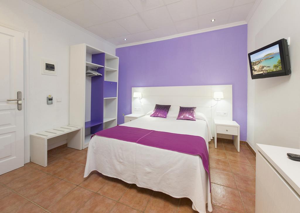 Adelino San Antonio (Ibiza)