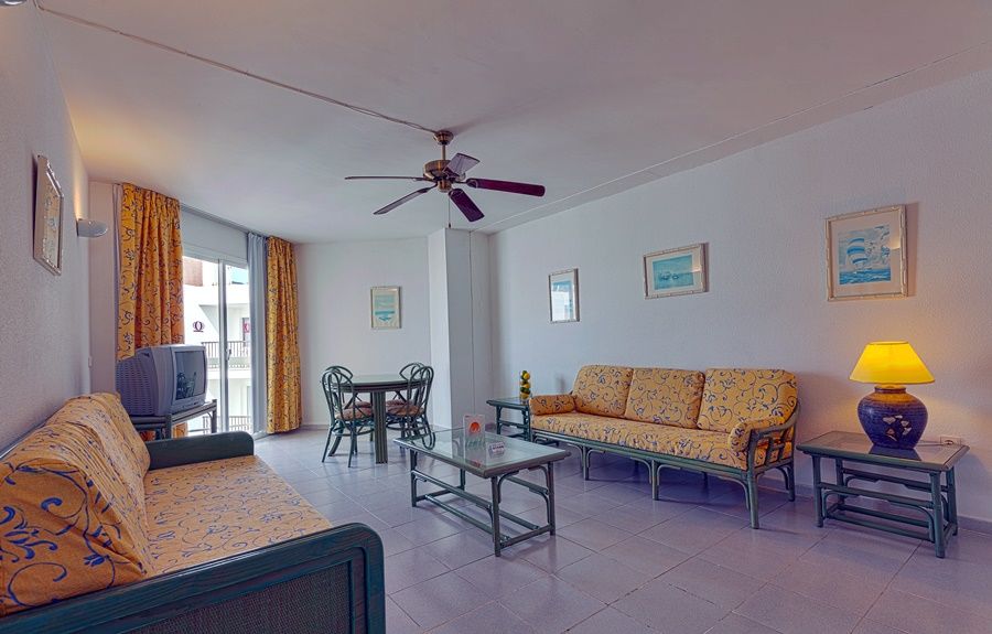 Marina Palace 3*