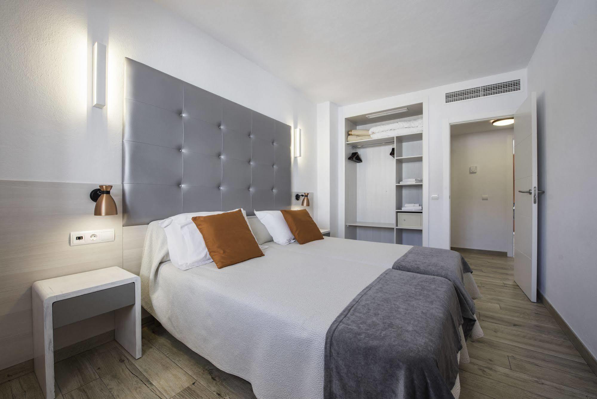 Typic Oasis Sa Tanca Apartment