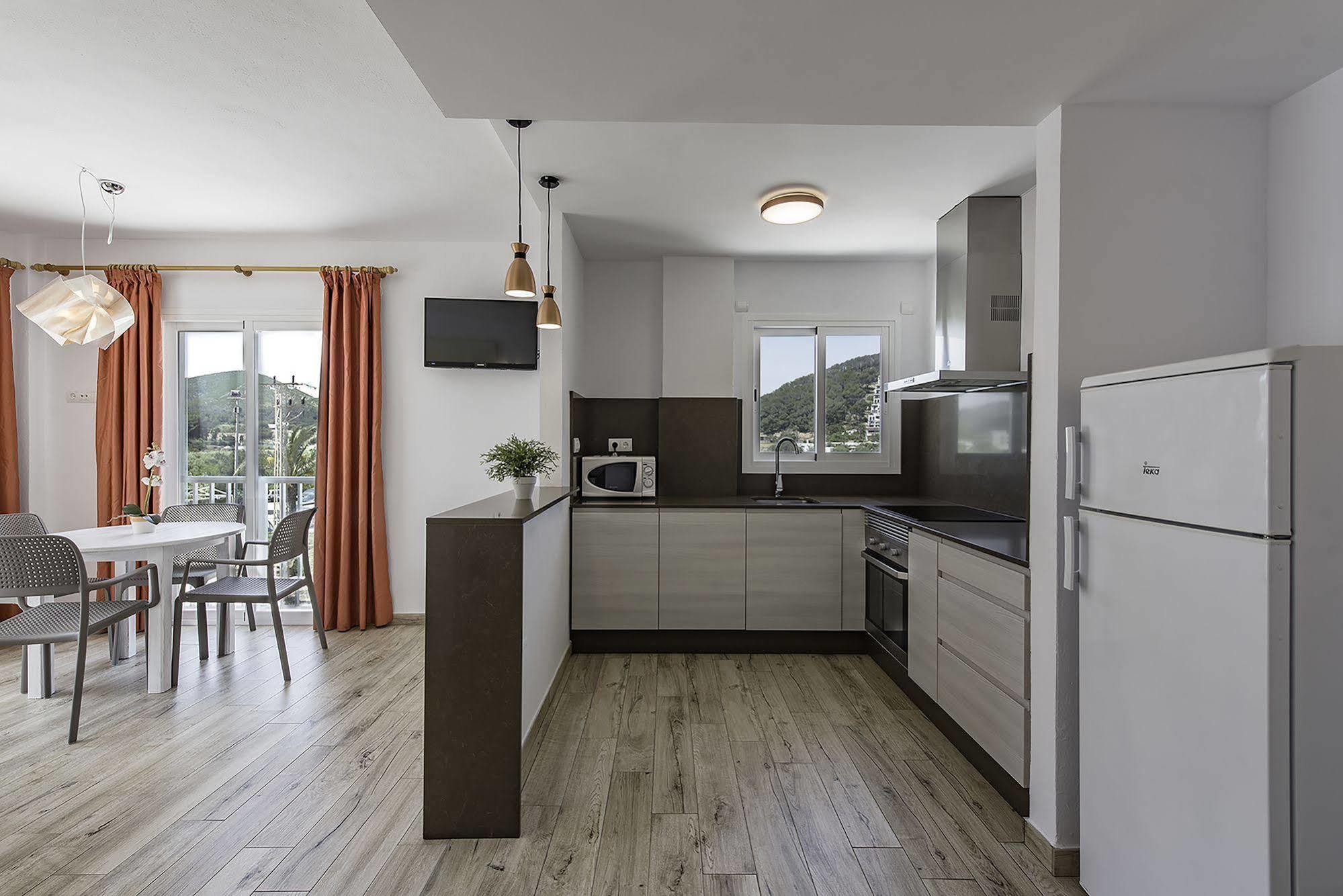 Apartment Typic Oasis Sa Tanca Cala Llonga (Ibiza)