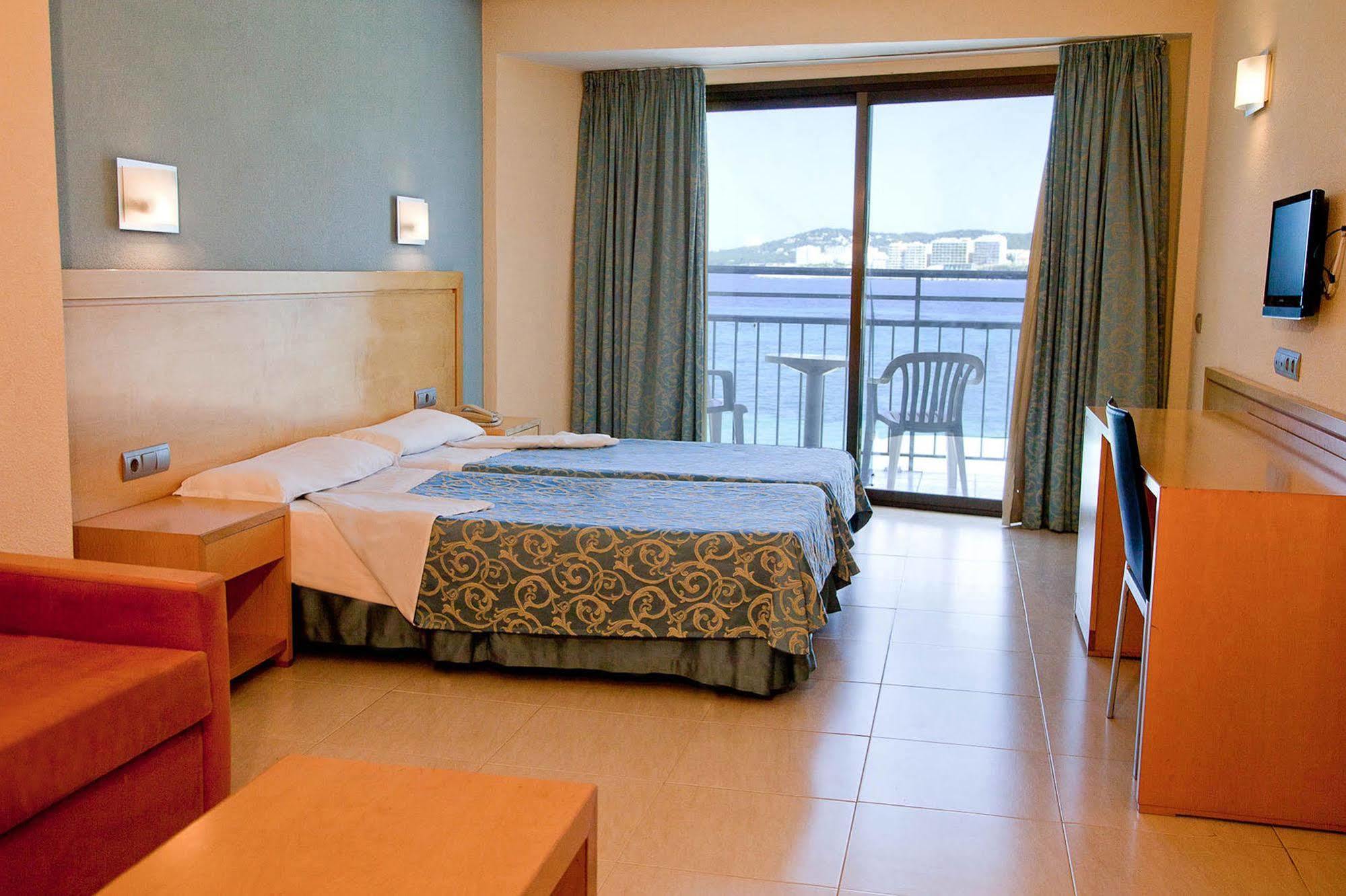 Hotel Vibra S'Estanyol Hotel 3*