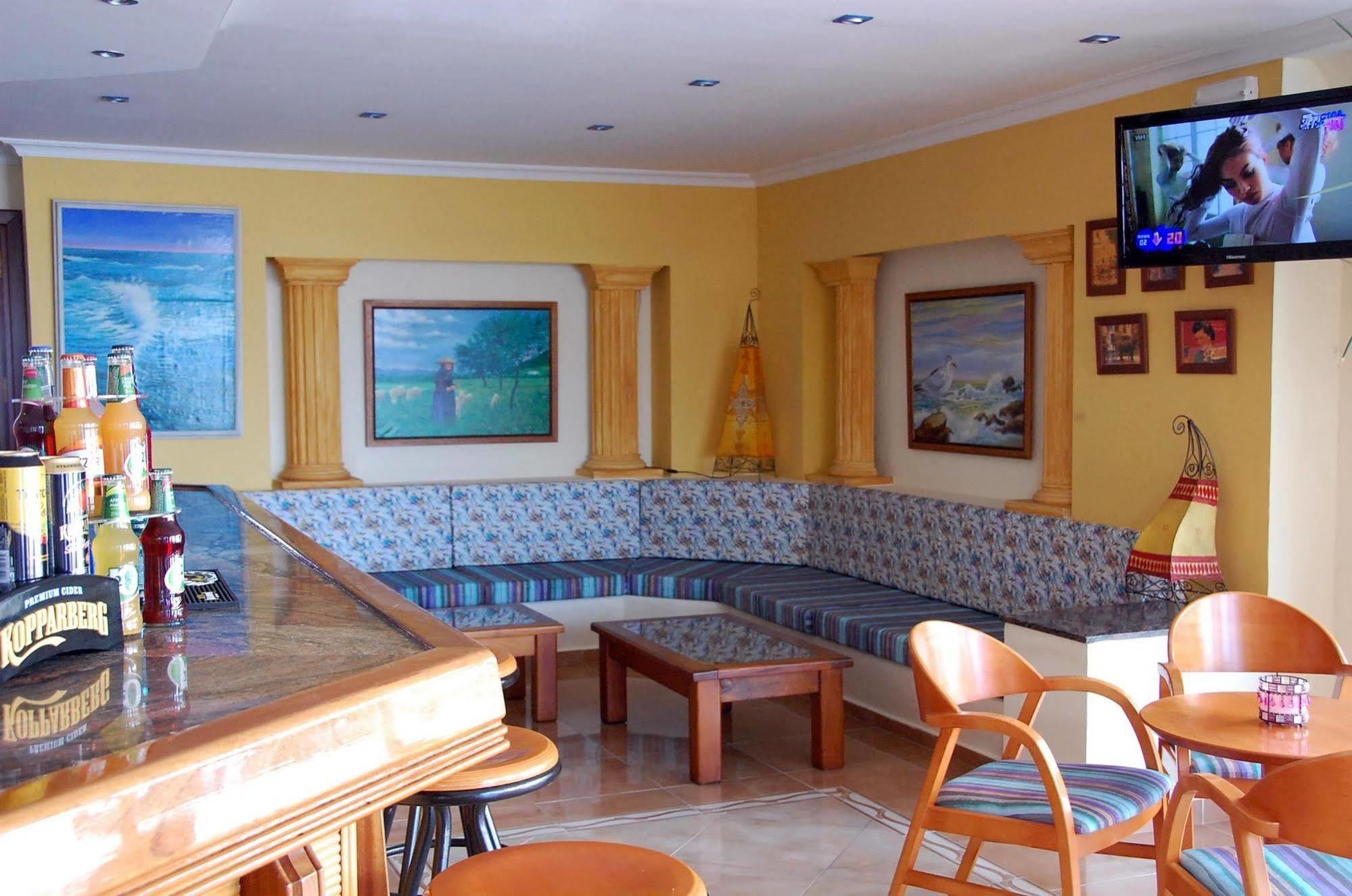 Mar Y Huerta Hotel 2*