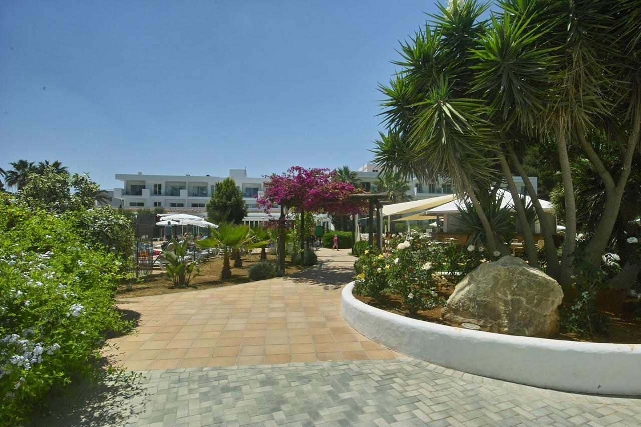 Balansat Aparthotel Port de Sant Miguel