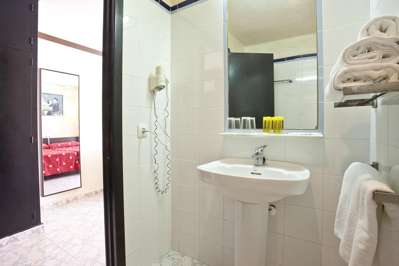 Fergus Paraiso - Adults Only Hotel 3*