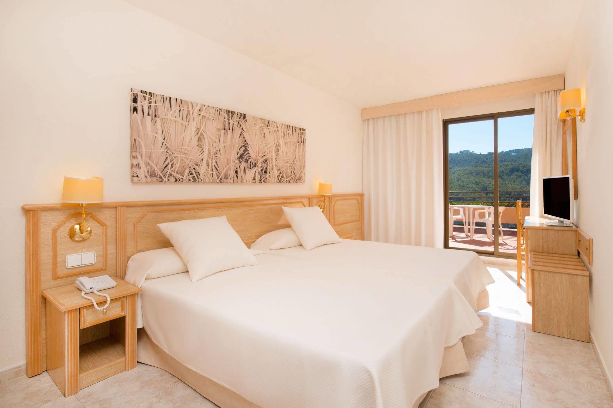 Galeon 4* Port de Sant Miguel