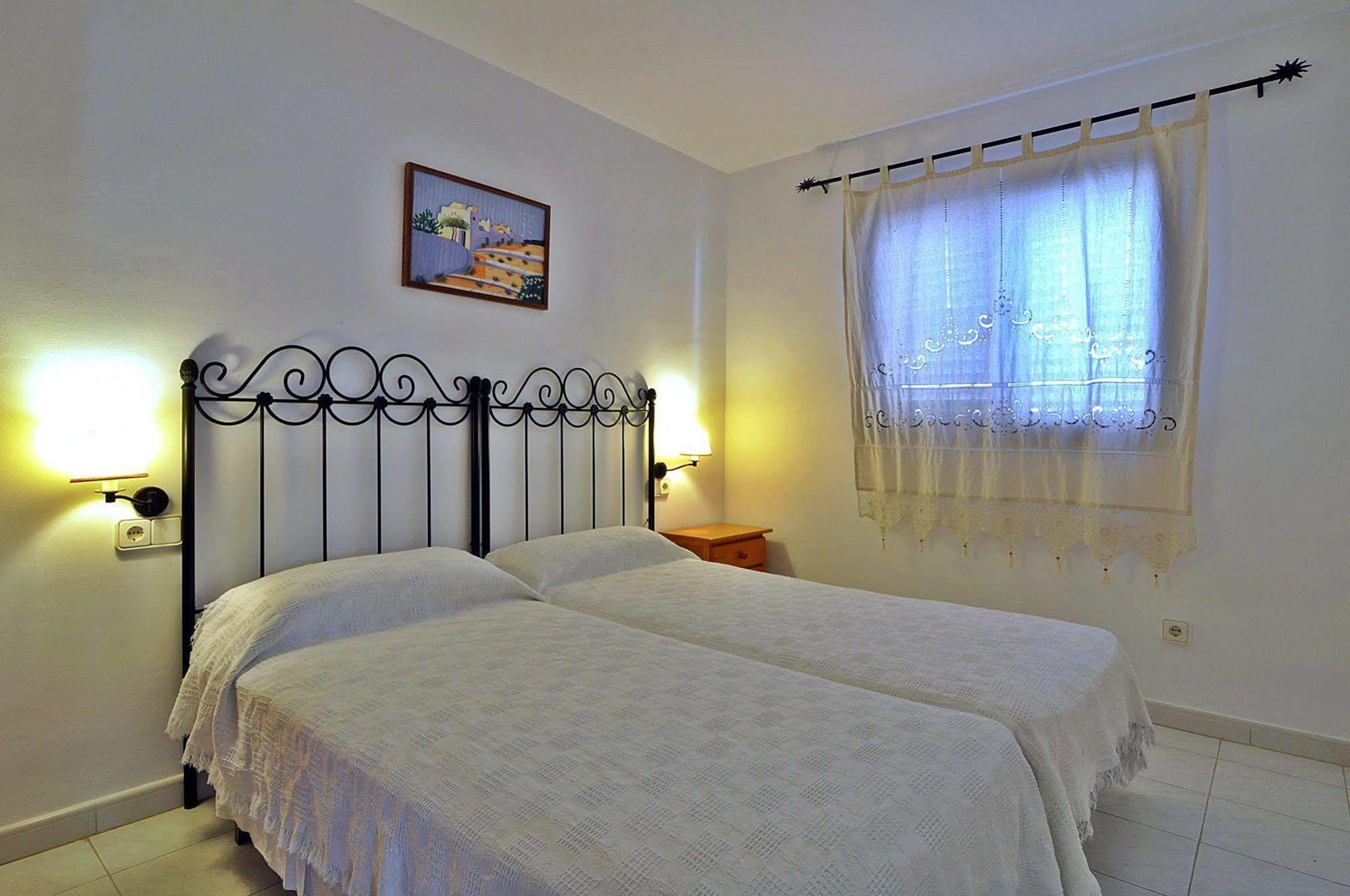 Cel Blau * Santa Eulària des Riu