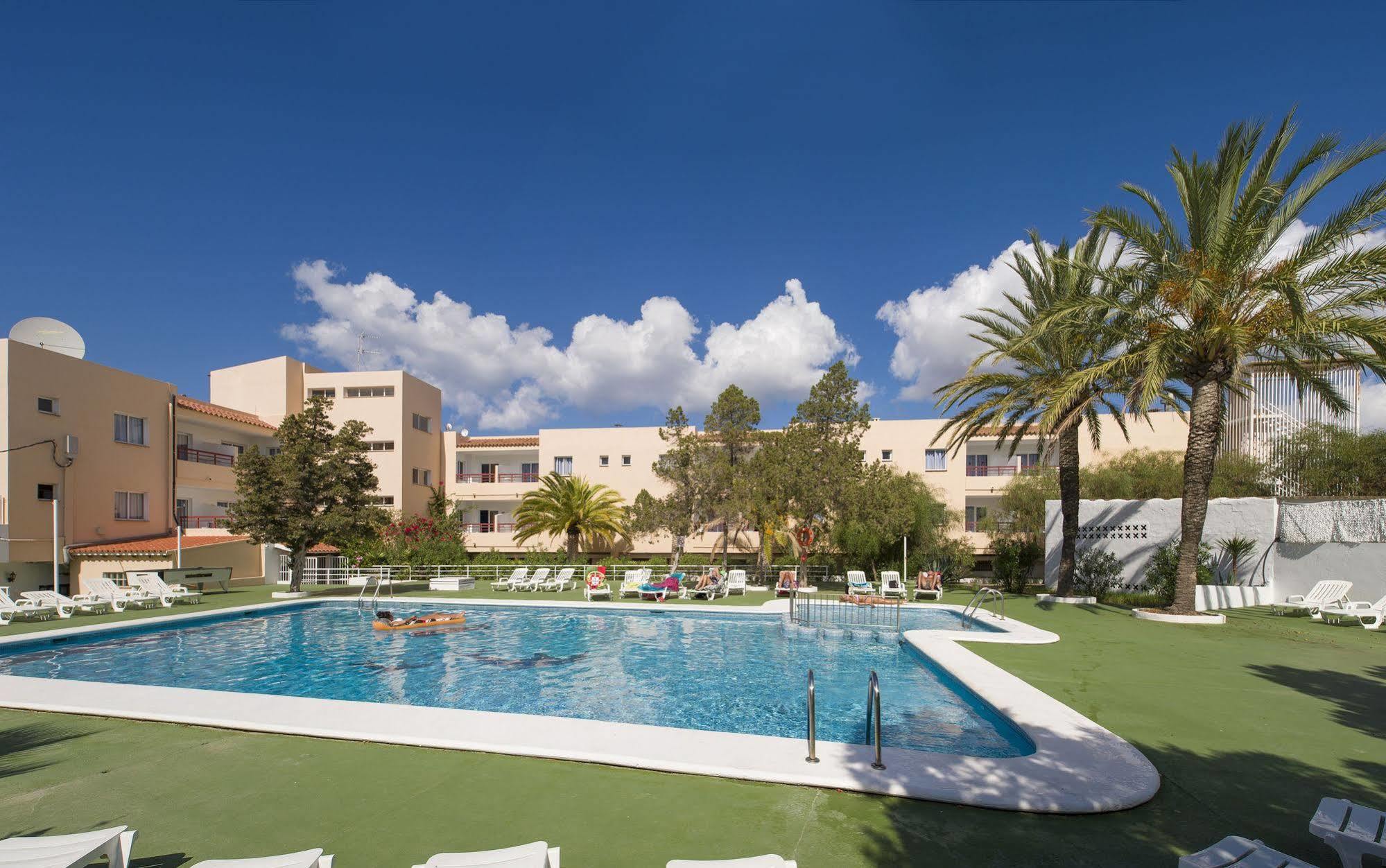Aparthotel Sol Bay