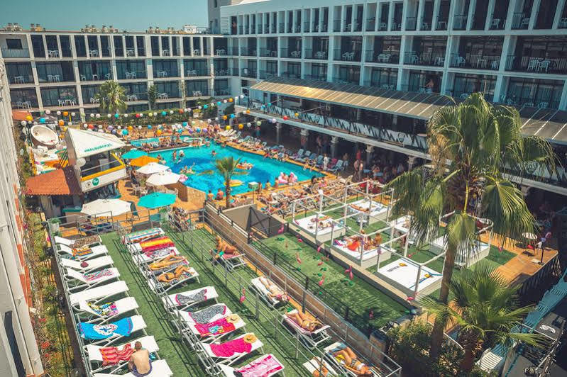 Confort Plaza Hotel San Antonio (Ibiza)