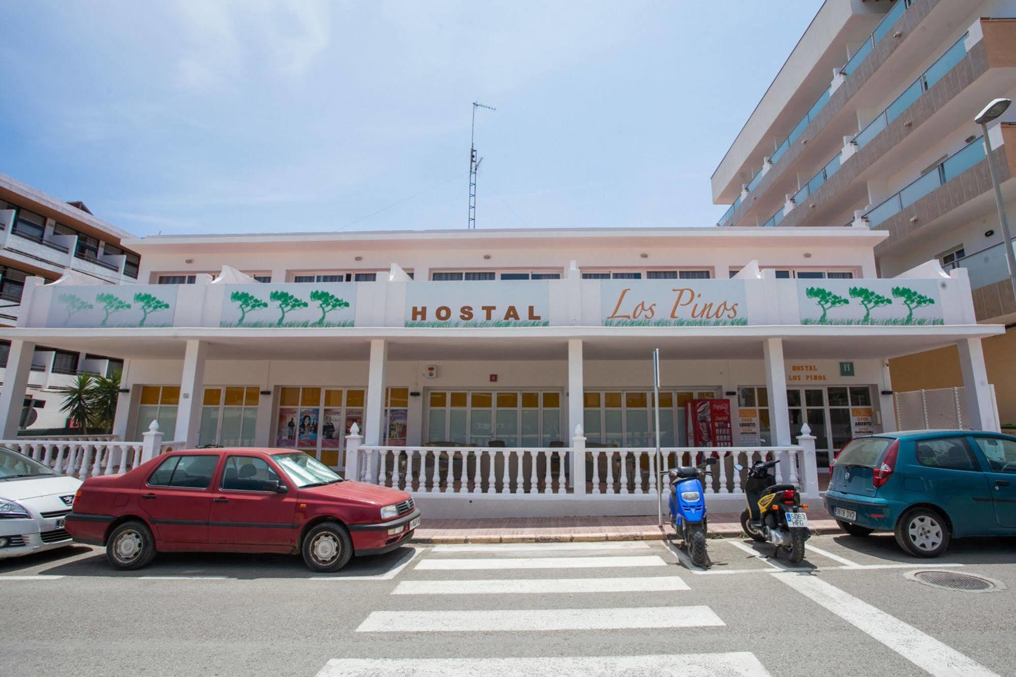 Los Pinos Guest house 2*