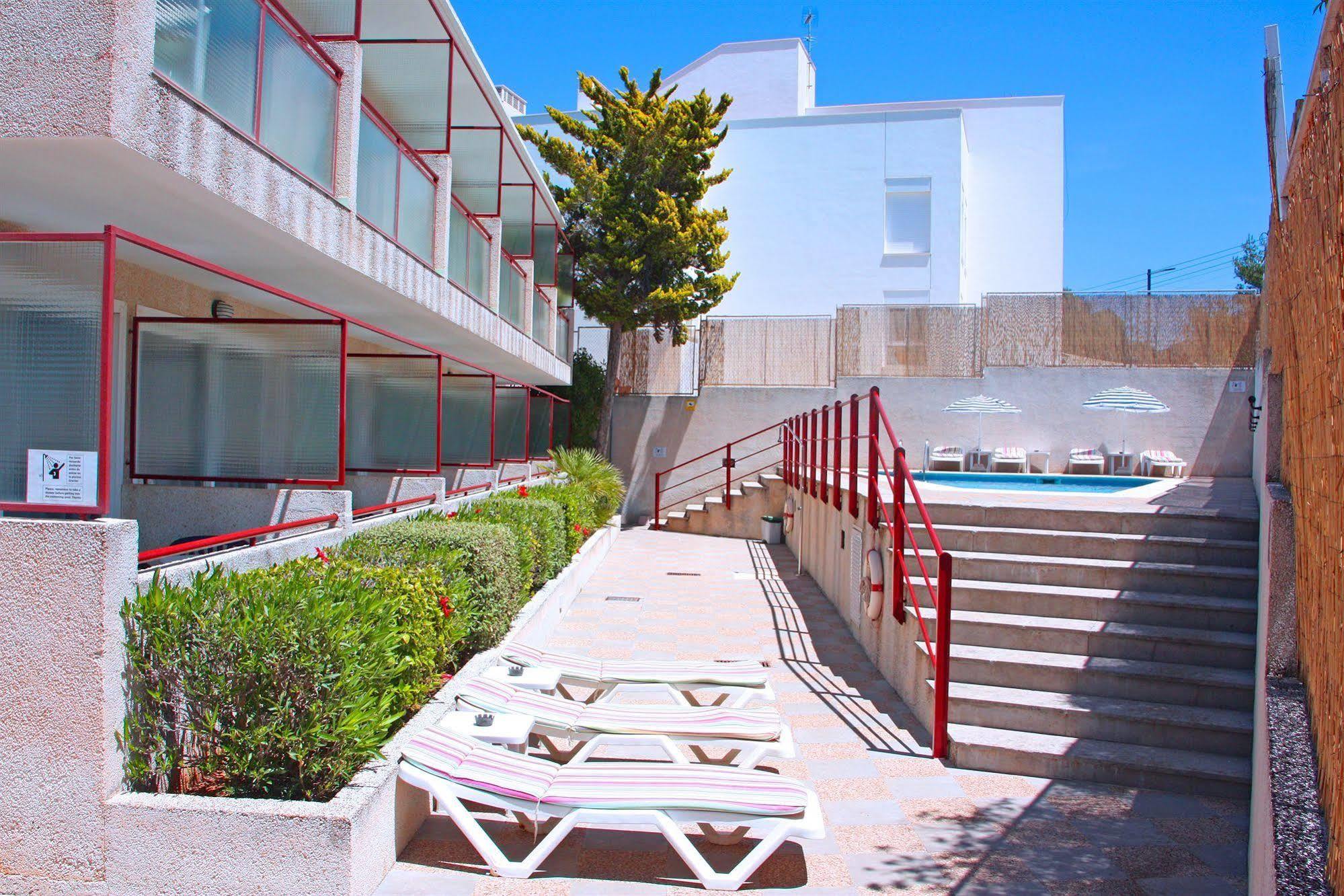 Molins Park Hotel 3*
