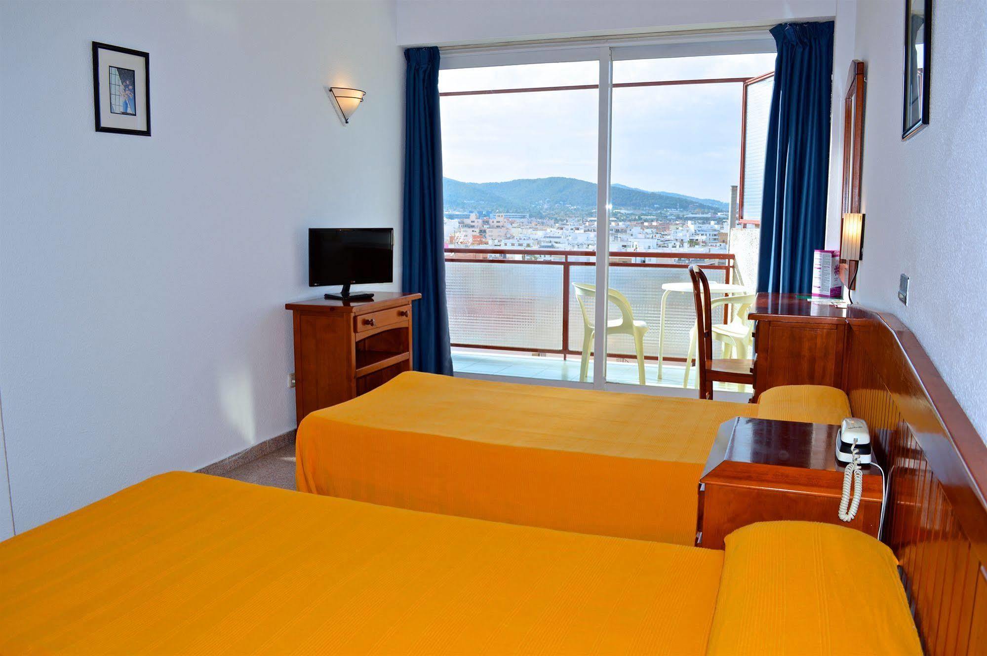 Molins Park Hotel