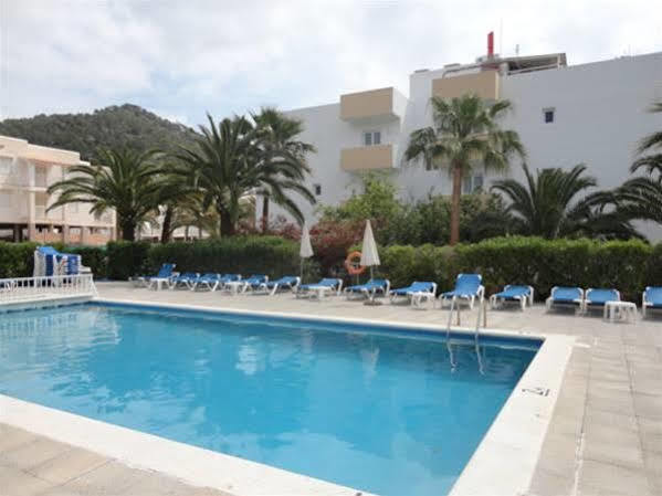 Ses Veles * Cala Llonga (Ibiza)