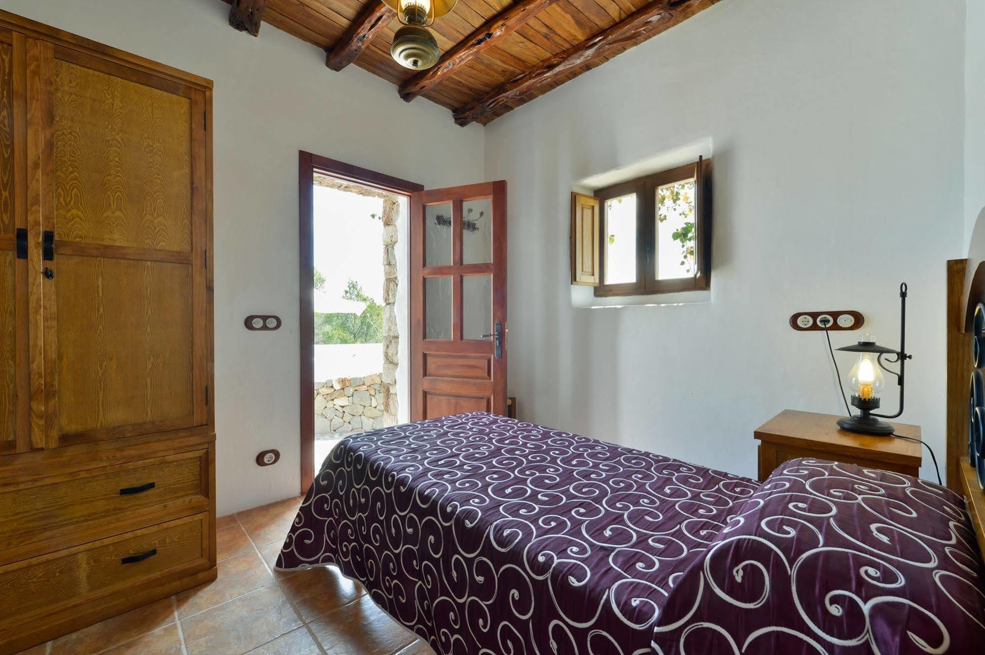 Can Toni Es Cucons Hotel