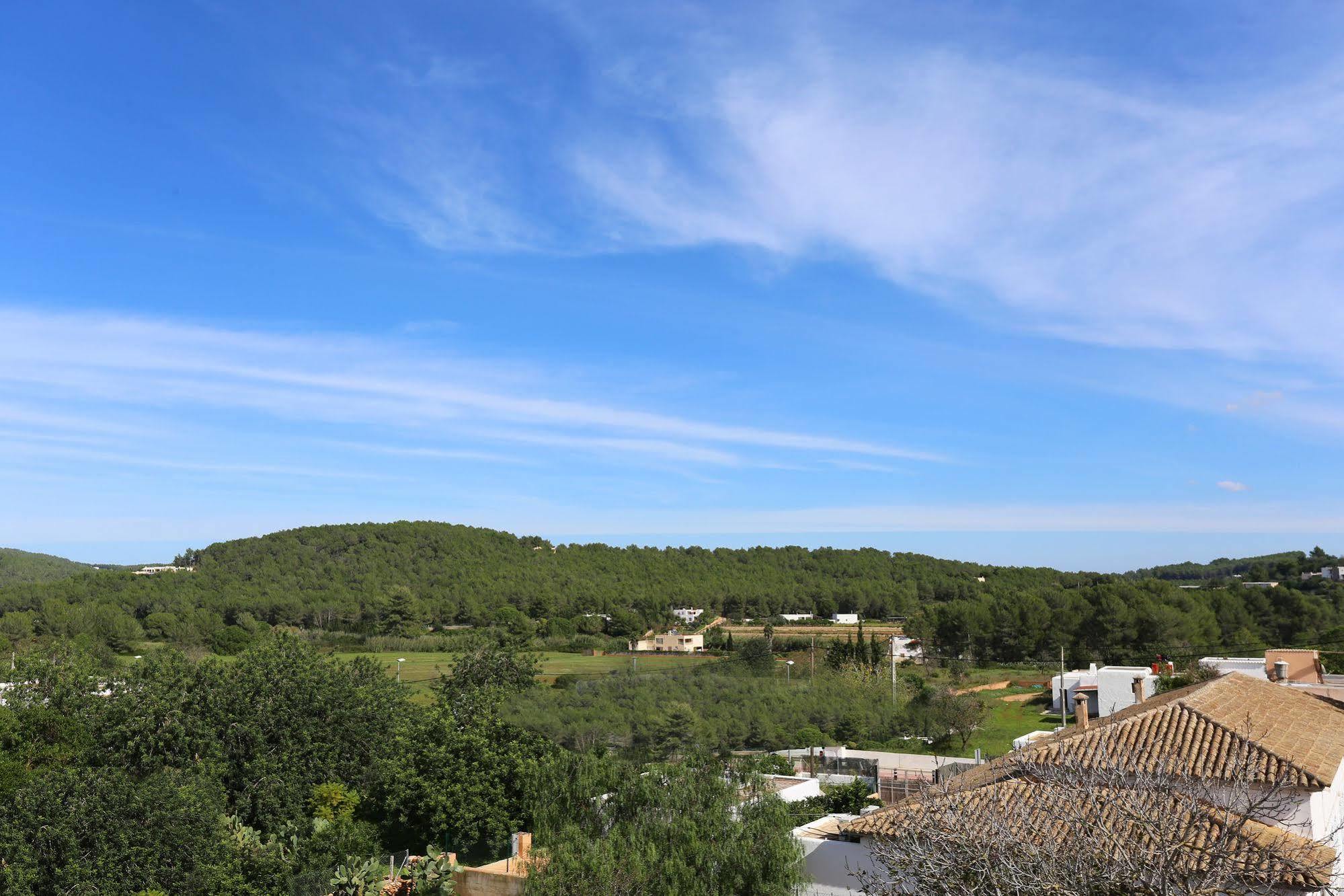Gatzara Santa Gertrudis Hotel