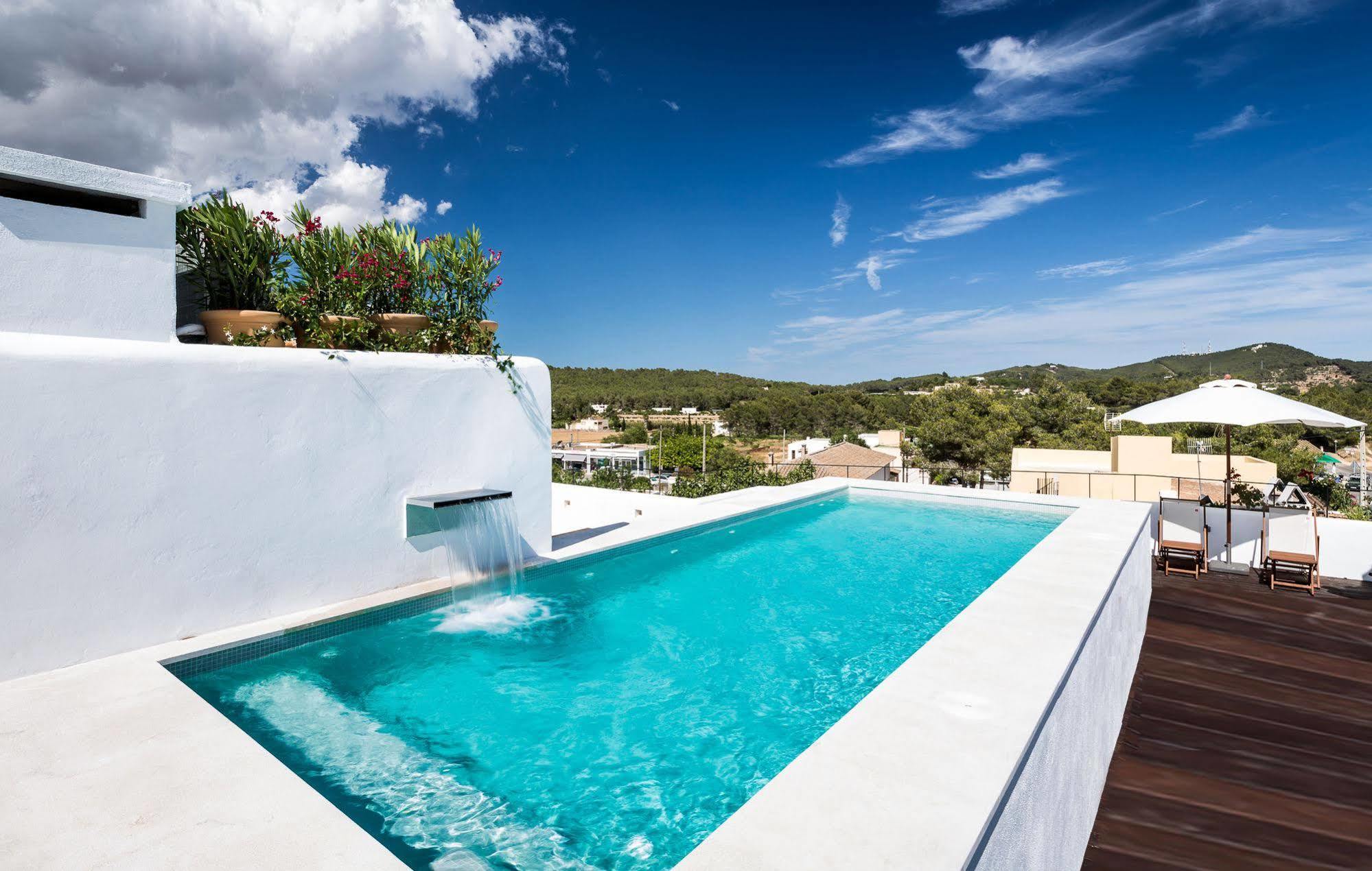 Gatzara Santa Gertrudis Hotel 4*