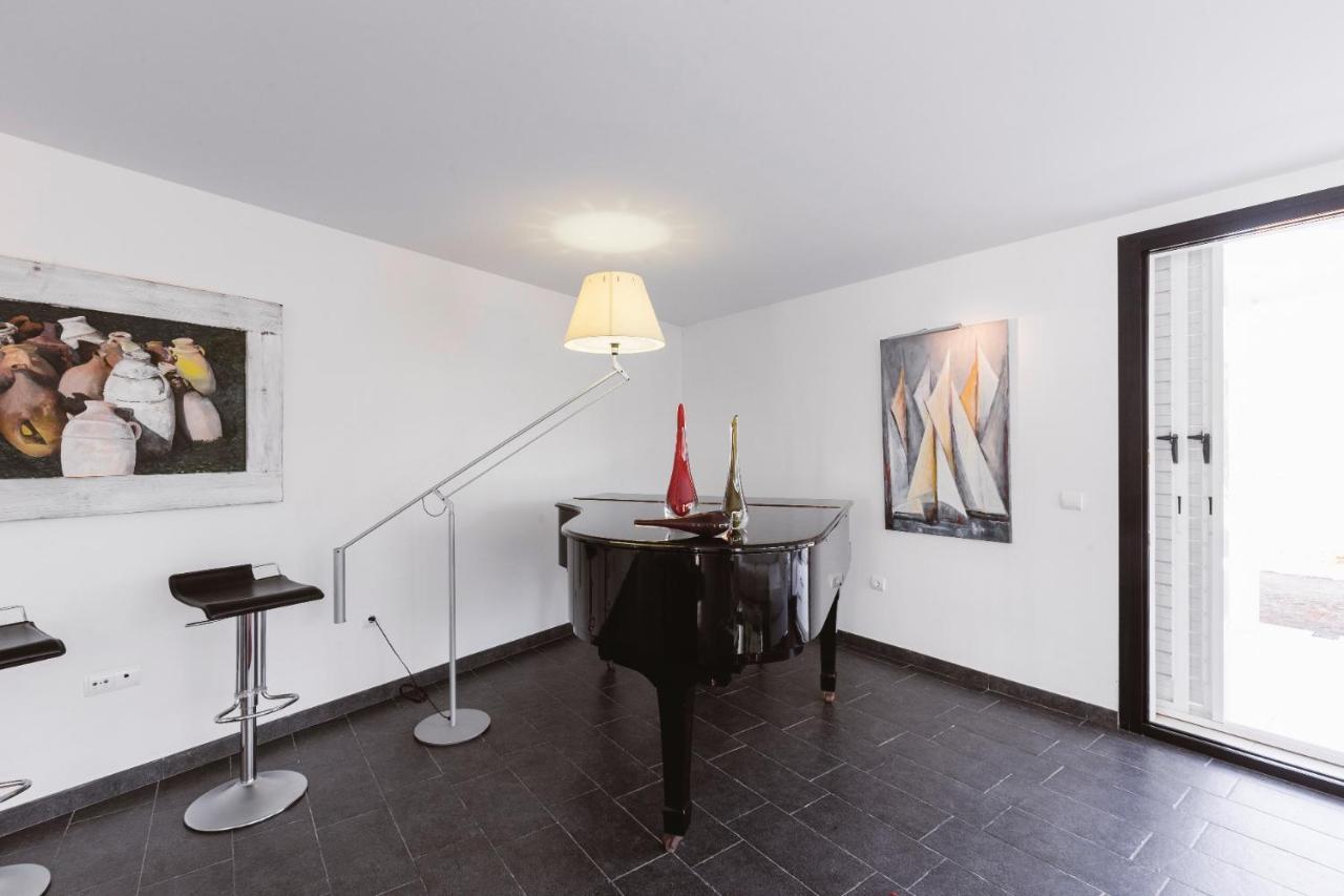 Guasch Villa Sant Llorenc de Balafia