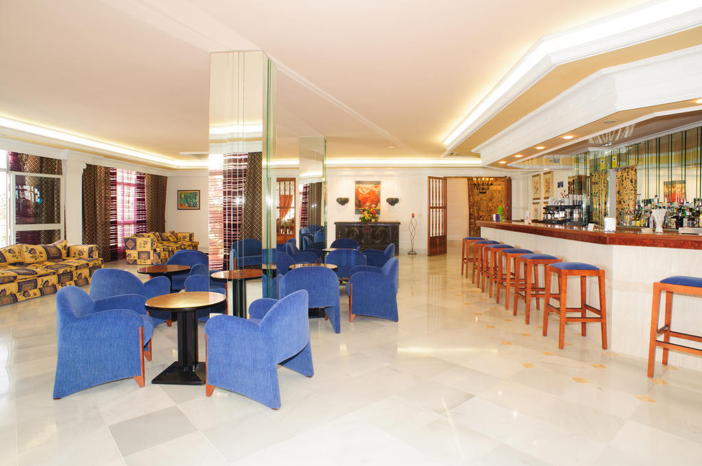 Neptuno Hotel