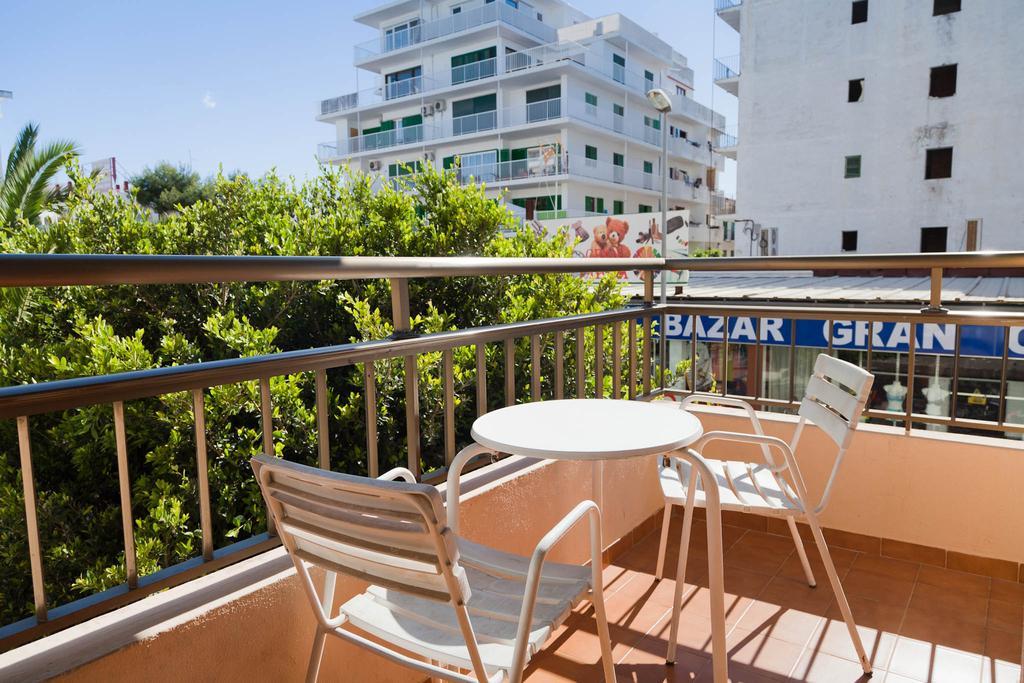 Confort Plaza San Antonio (Ibiza)