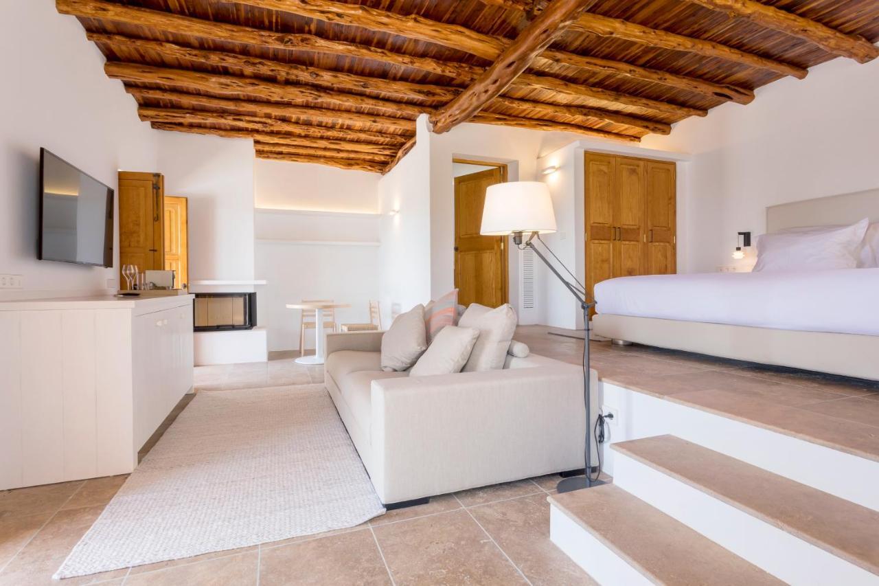 Toni Xumeu - Adults Only Bauernhof Cala Llonga (Ibiza)