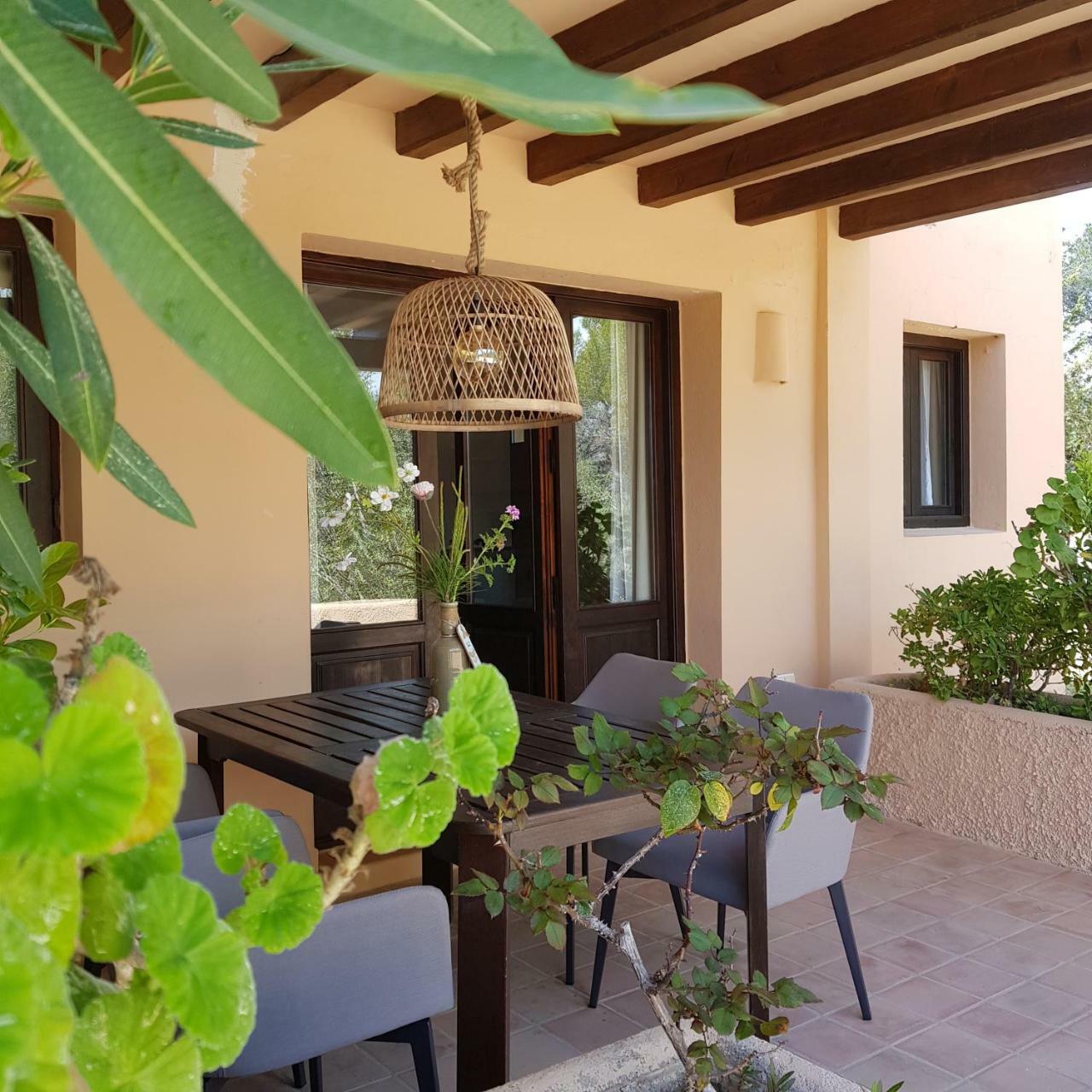Casa Naya Rural * Sant Llorenç de Balàfia