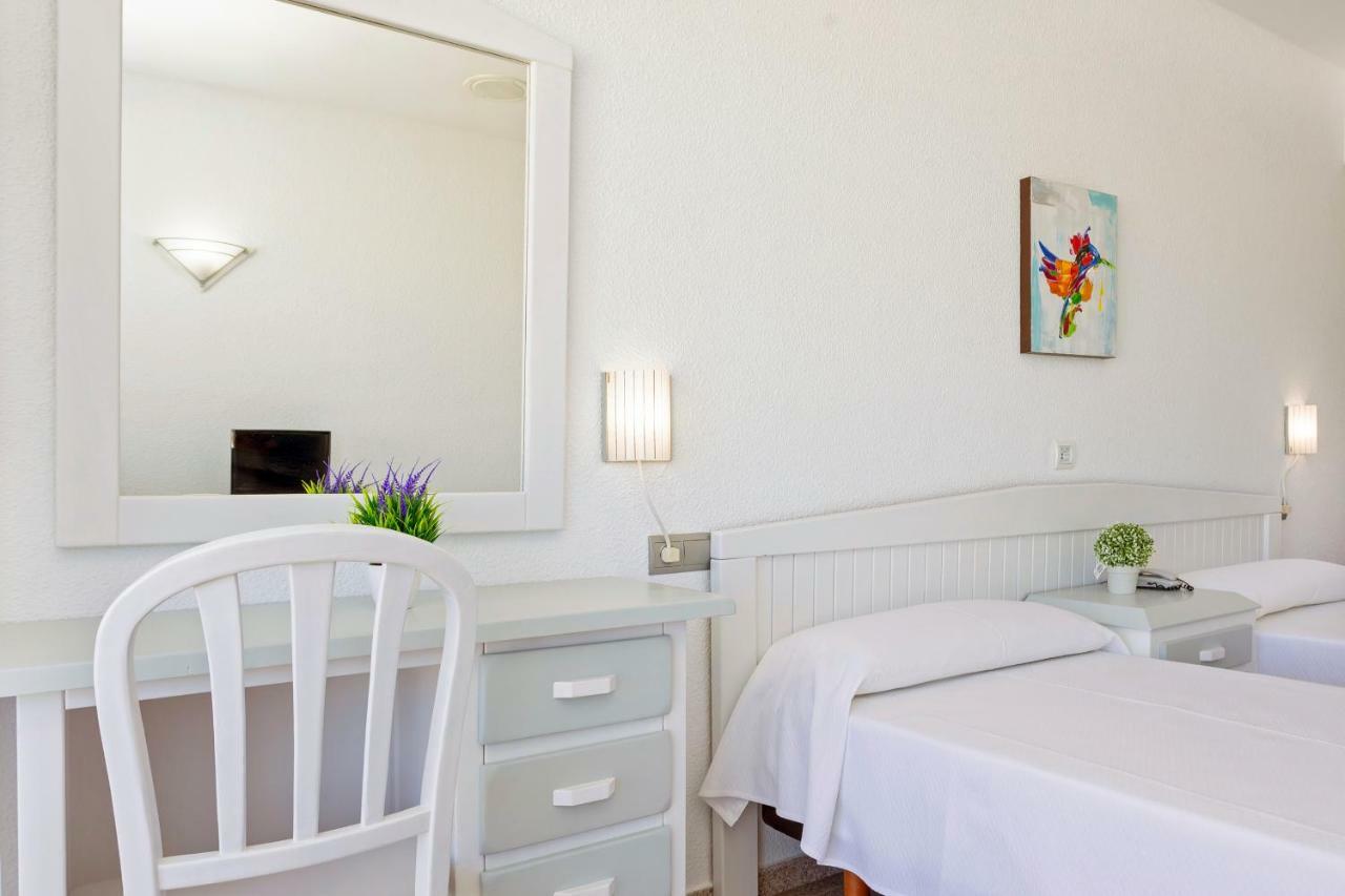Molins Park Hotel 3*