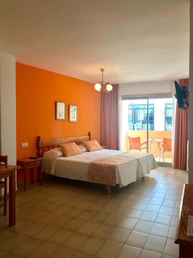 Aparthotel Jovial *