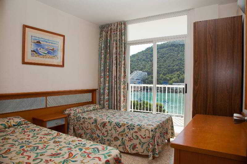 Sirenis Playa Imperial Hotel