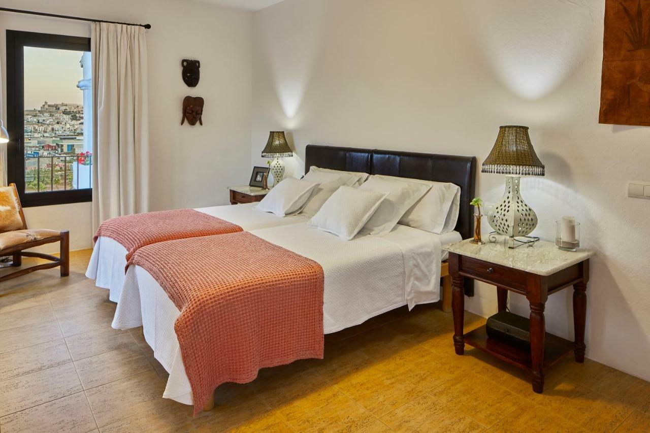 Bab El Oued Ibiza Villa *