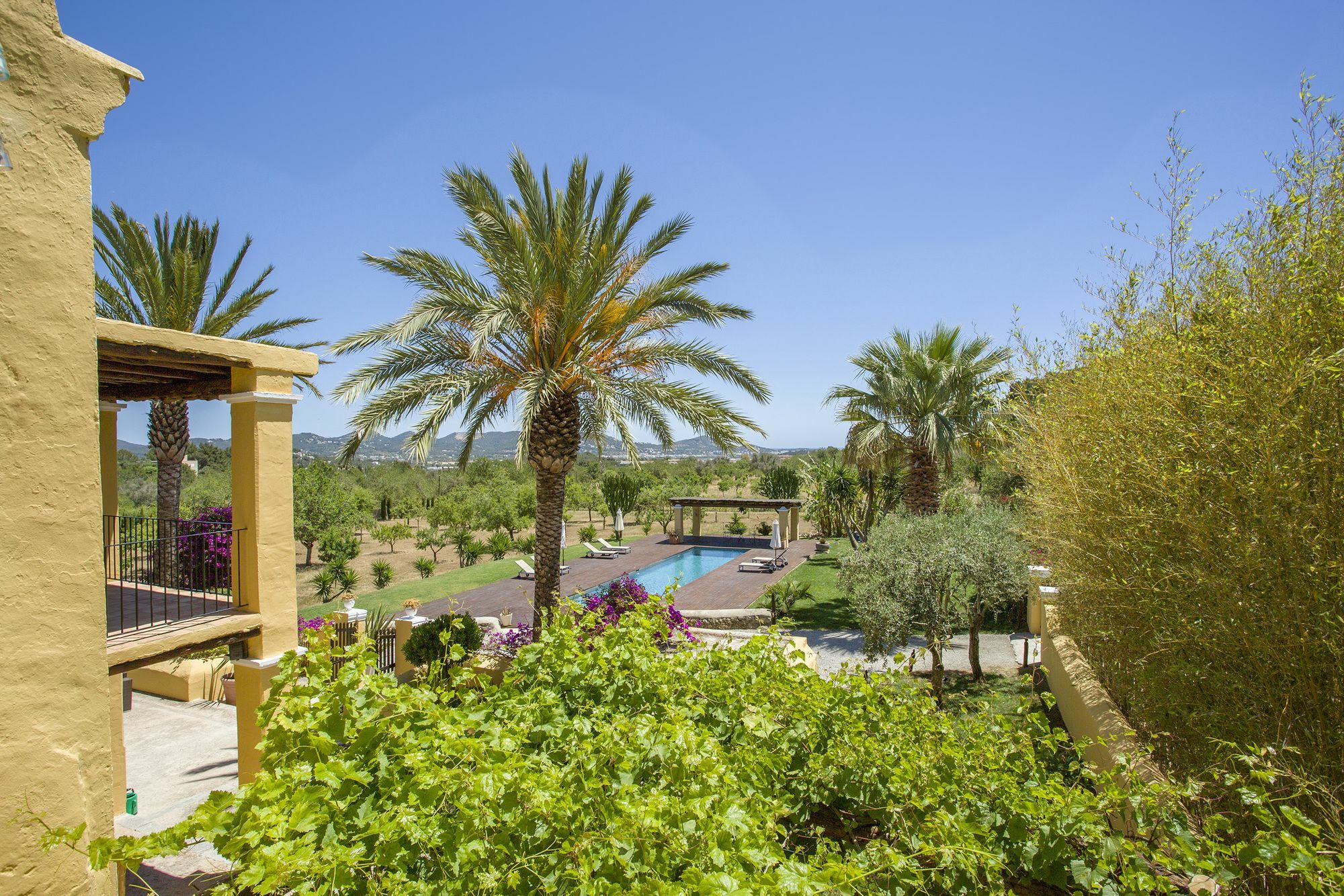 Hotel Mariposas Ibiza 3*