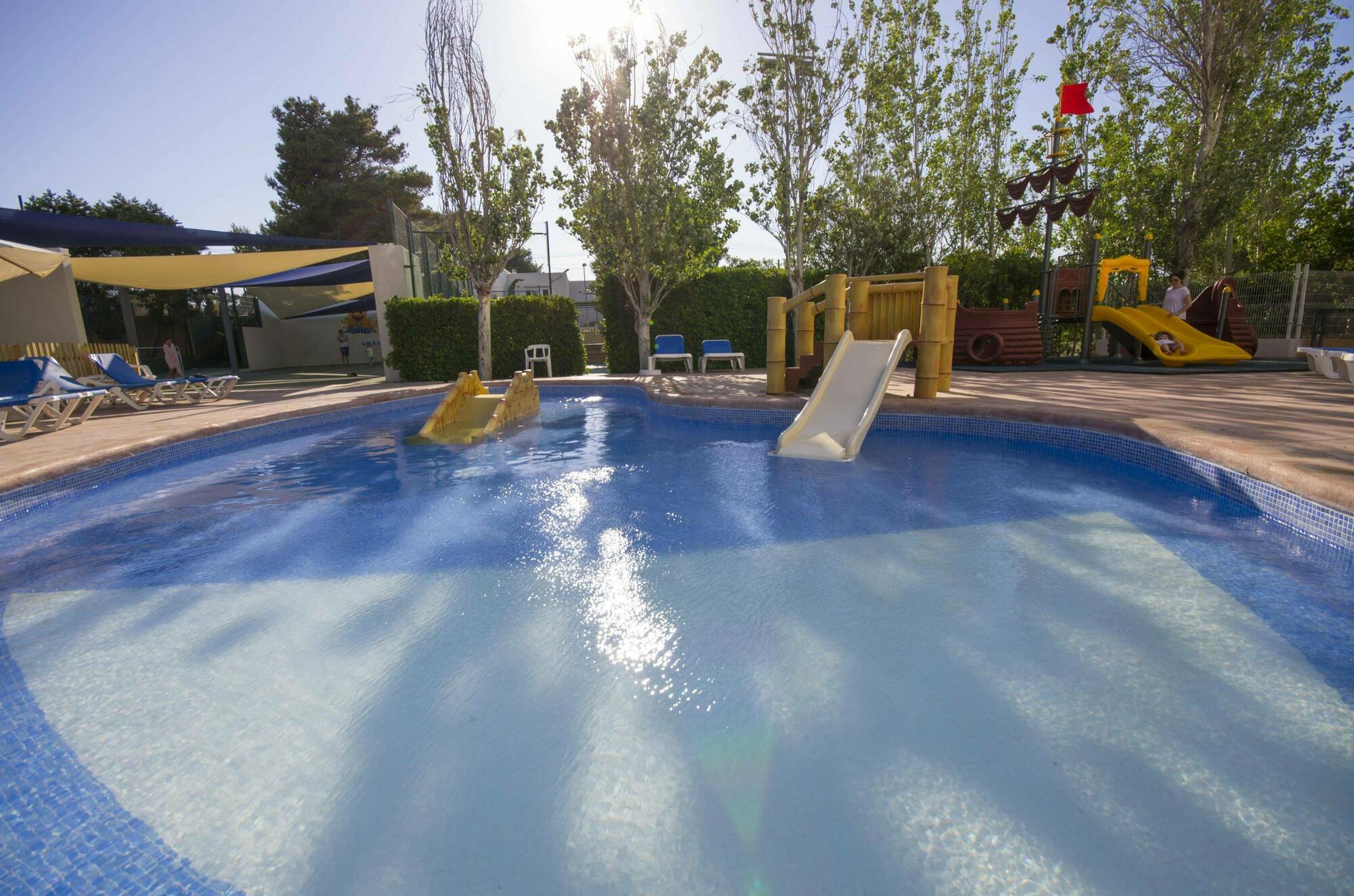 Azuline Bergantin 3* San Antonio (Ibiza)